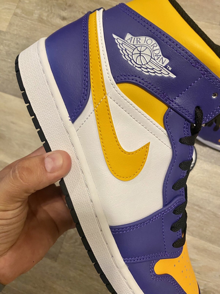 Nike Air Jordan 1 Mid 'Lakers' Dark Concord Taxi White