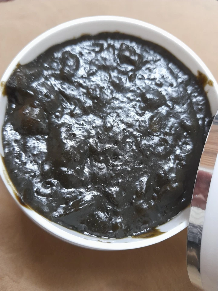 Limpiador de piel, sales del mar muerto Foto 3 de 4