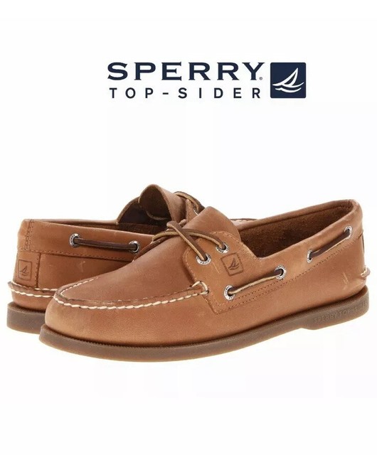 sperry wide boat shoes