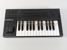 Native Instruments Komplete Kontrol A25 USB/MIDI Keyboard