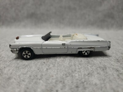 希少USA製 ERTL BOSSHOGG キャデラック 1981 爆発！デューク s-l400.jpg
