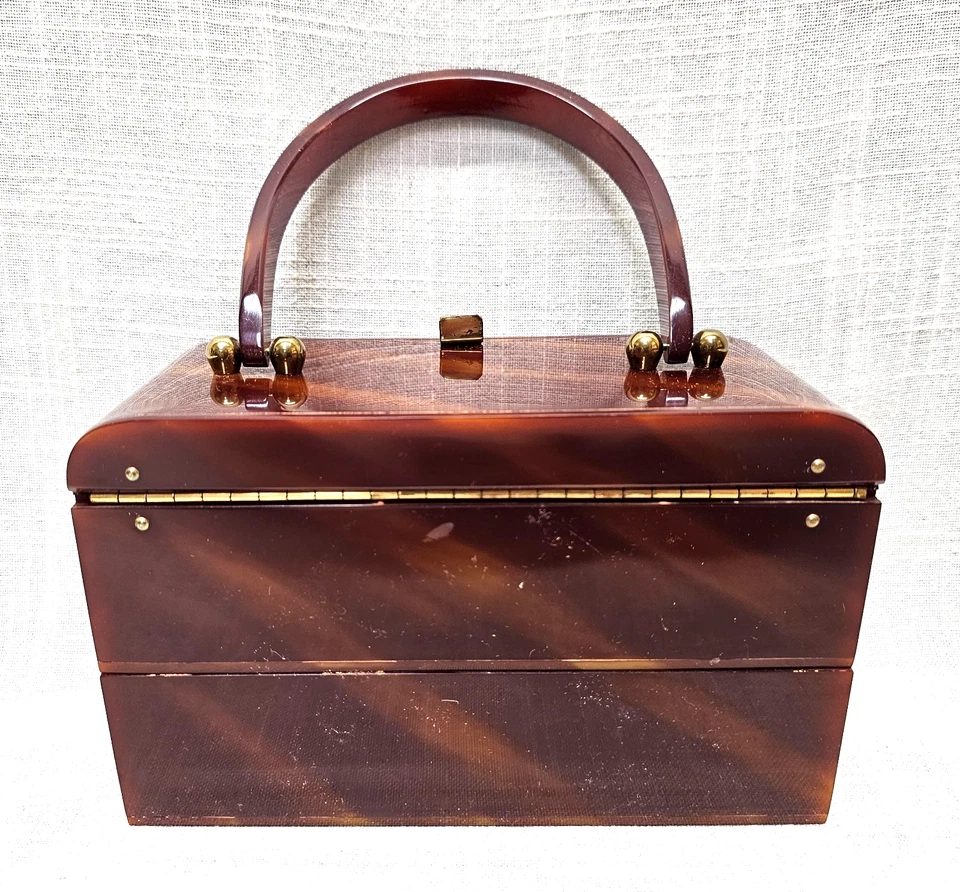 1950's 3 Tier Wilardy Style Accordion Marble Brown Lucite Handbag BIN01 DS36 - Image 3 of 4