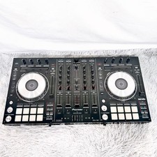 Pioneer DJ DDJ-SX 4-Channel DJ Controller Serato DDJSX 4ch Black