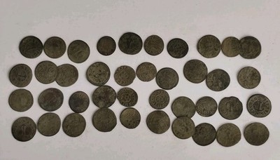 KONVOLUT 40 ANTIKE DEUTSCHE MESSING JETONS BUCHHALTUNGSMARKEN /16.-18. JAHRHUNDERT/