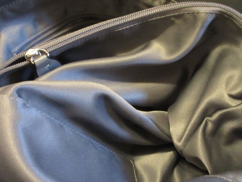 LADIES VINTAGE GRAY AND SILVER COACH SHOULDER BAG..REDUCED - Picture 5 of 11