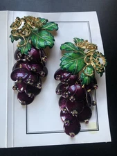 Vintage Lunch at the Ritz clip-on earrings.