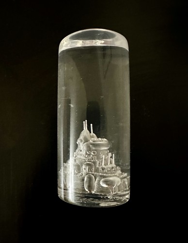Lucite Art Richard Murray firmato -Condra-Donn- fantascienza pianeta spaziale acrilico - Foto 5 di 18