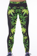 Jahnells Closet Green Leaf Print Stretch Yoga Pants