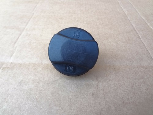 Opel Corsa D 1,2 Tankdeckel Tankverschluss 13228892 65tkm