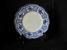 Luncheon Plate Melbourne (Flow Blue) by W F GRINDLEY (England)