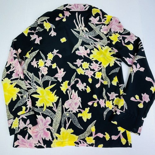 DIANE VON FURSTENBERG Silk Blouse Top Floating Bouquet Floral Womens XS EUC $248 - Picture 7 of 8