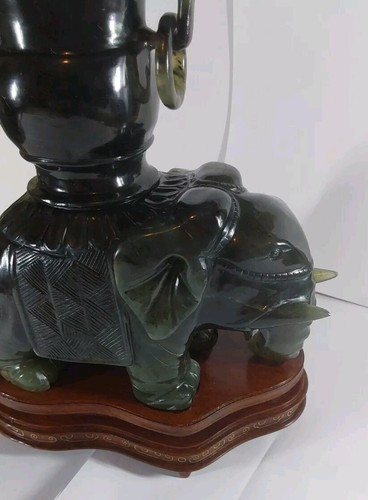 Vintage Spinach Jade Carved Elephant Censor Statue on Stand-6.5 X 6 X 3 - Picture 12 of 22