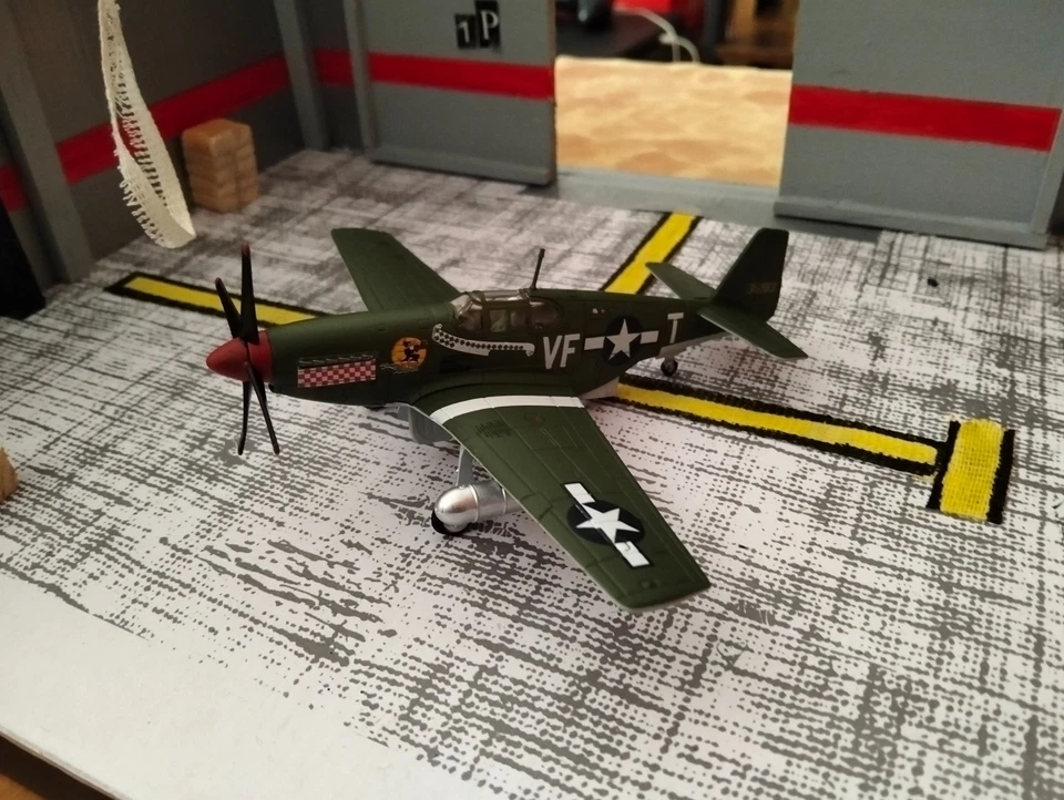 diorama 1/72 Hangar aerei militari 35x25x17 possibilità di personalizzazione. - Immagine 4 di 4