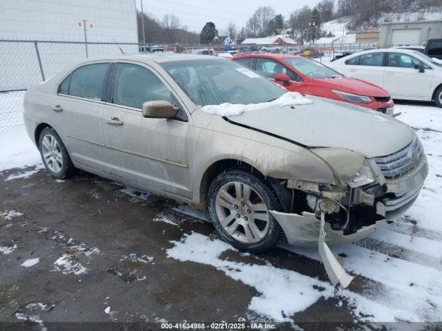 Luz de conducción usada se adapta a: Ford Fusion 2009 conducción antiniebla sin bisel grado A Foto 2 de 4