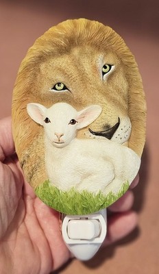 Ibis & Orchid Design Lion and Lamb Nightlight 2008 NIB