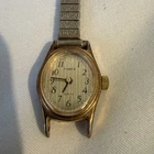 1985 Vintage TIMEX Q Quartz Women's Petite 18mm Gold Tone Watch needs repairs