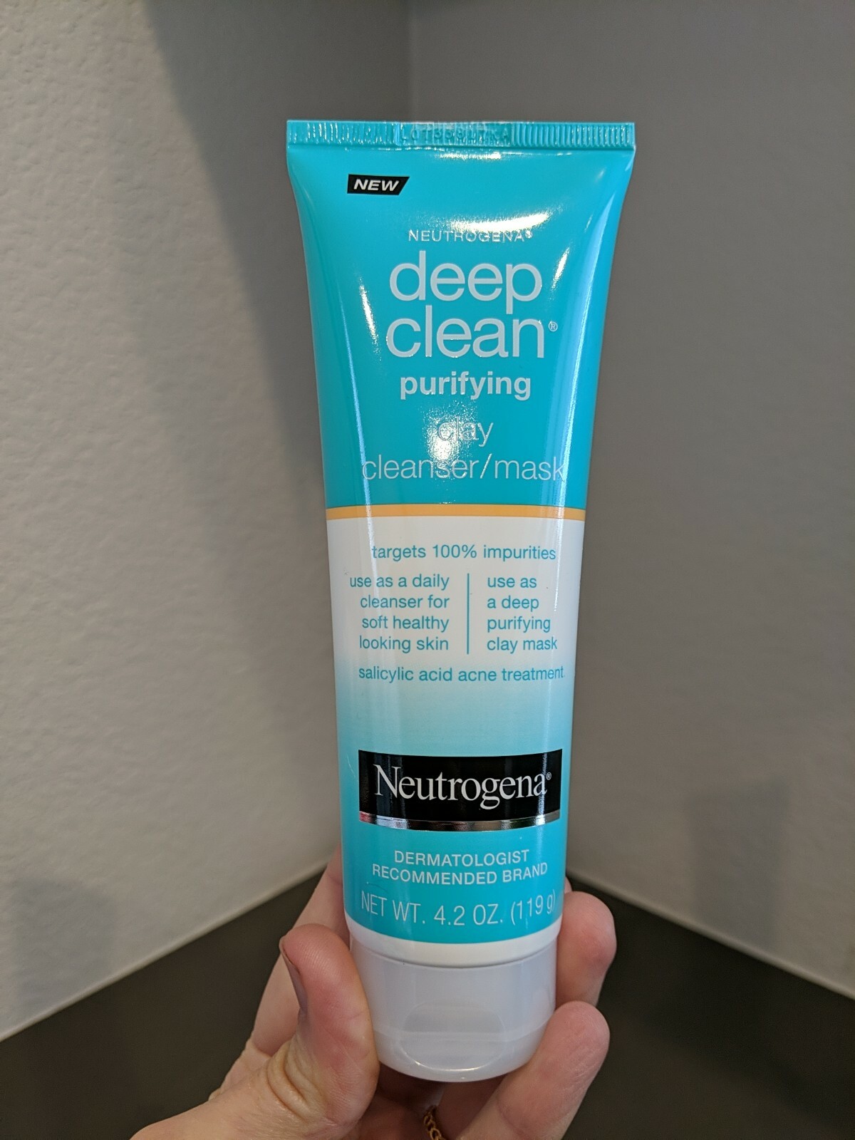 neutrogena deep clean clay cleanser