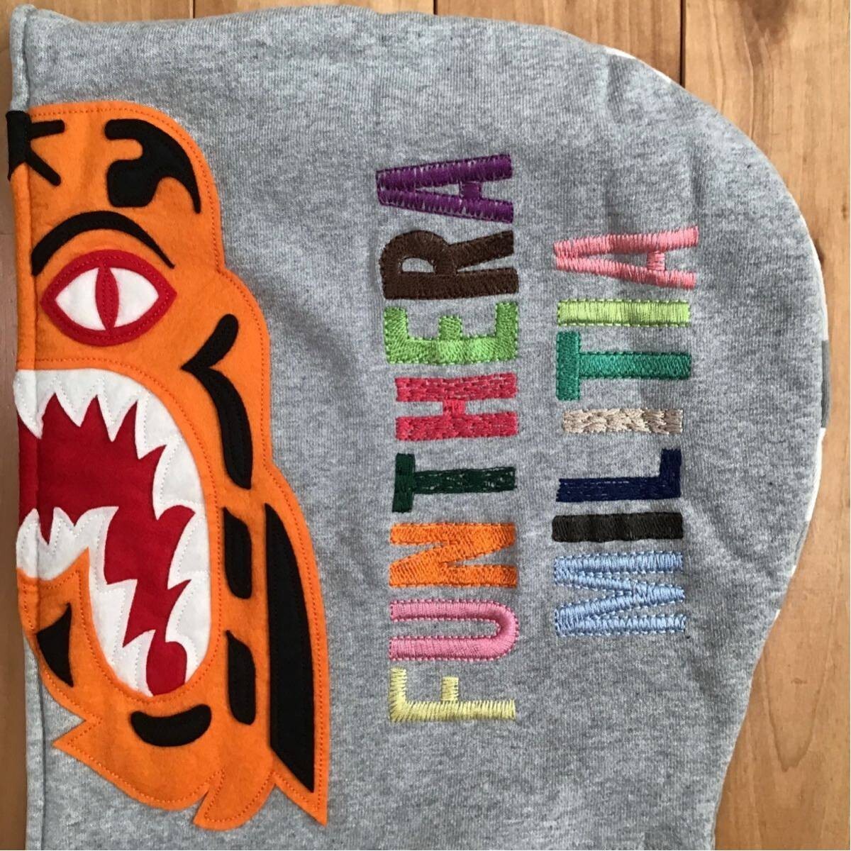 Harajuku city camo Tiger full zip hoodie BAPE Gray A Bathing Harajuku city camo Tiger full zip hoodie BAPE Gray A Bathing