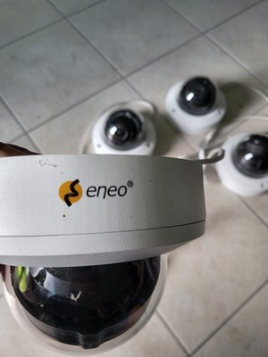 Kamera Eneo ; Analoge CCTV-Kamera ; Dome-Kamera 4Stück