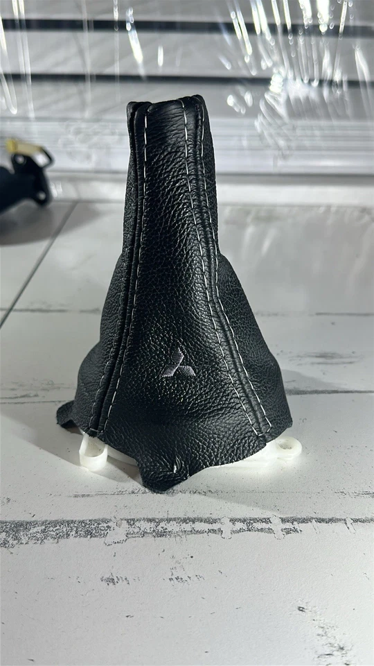 Mitsubishi Evo 8 5 Speed Custom Italian Leather Shifter Boots - Image 2 of 4