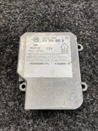 VW PASSAT B5 3B2 Airbag-Steuergerät 1C0909605B 1996 34080378
