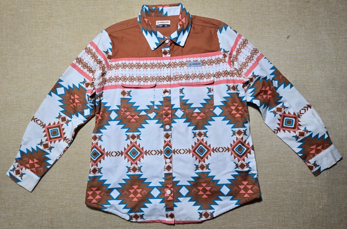 Magellan Outdoors Shirt Mens XL Southwestern Aztec Print Button Up Long Sleeve