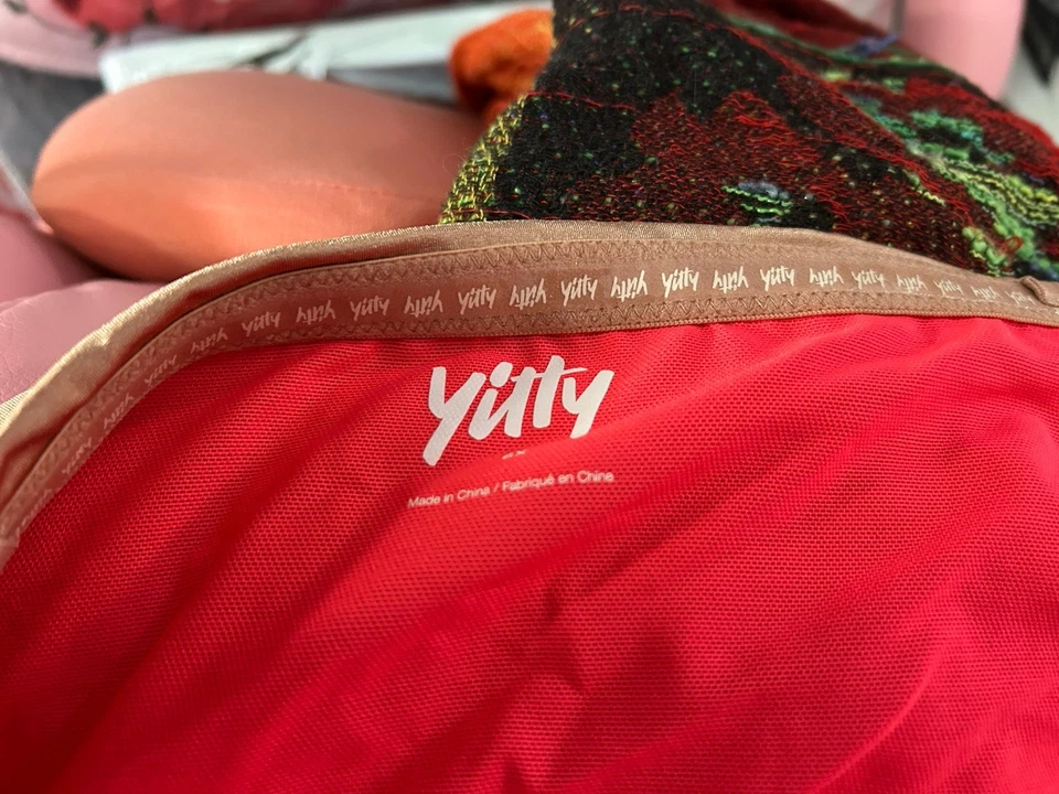 Sujetador bandeau moldeador Yitty Headliner 6x Foto 4 de 4