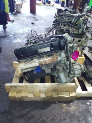 1986-1989 Mercedes-Benz 560SL Engine 107 Type 560SL 1993358