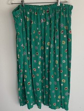 READ Vintage Size 20W Koret Green Bejeweled Skirt 80s Plus Size Gemstone Brooch