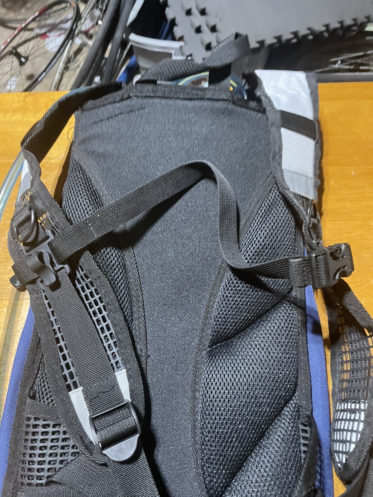 Timberland Backpack And Hydration Bladder Incuded - image 10
