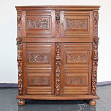 Antiker Wäscheschrank Herrenschrank Eiche aufwendige Schnitzereien um 1820