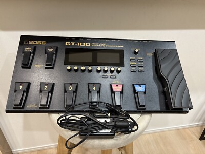 Boss GT-100 Multi-Effekt-Effektpedal für Gitarre mit Netzteil Test abgeschlossen
