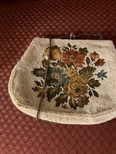 White Floral Beaded Evening Bag