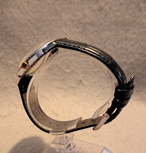 A Very Nice Vintage 1976 Timex Dynabeat Mens watch 77152-25376 - Picture 4 of 14