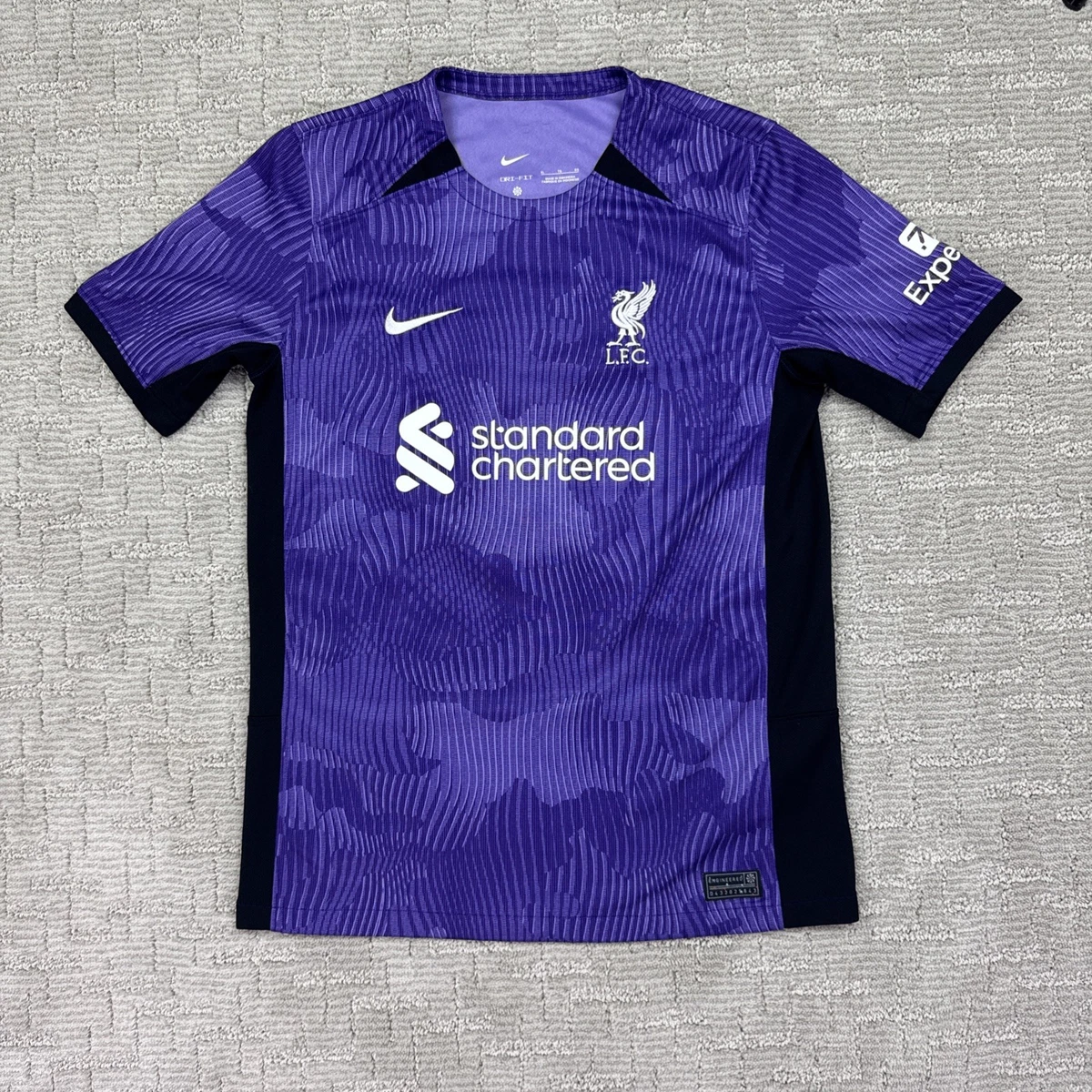 Preços baixos em Liverpool Roxo Clube Internacional de Camisas de