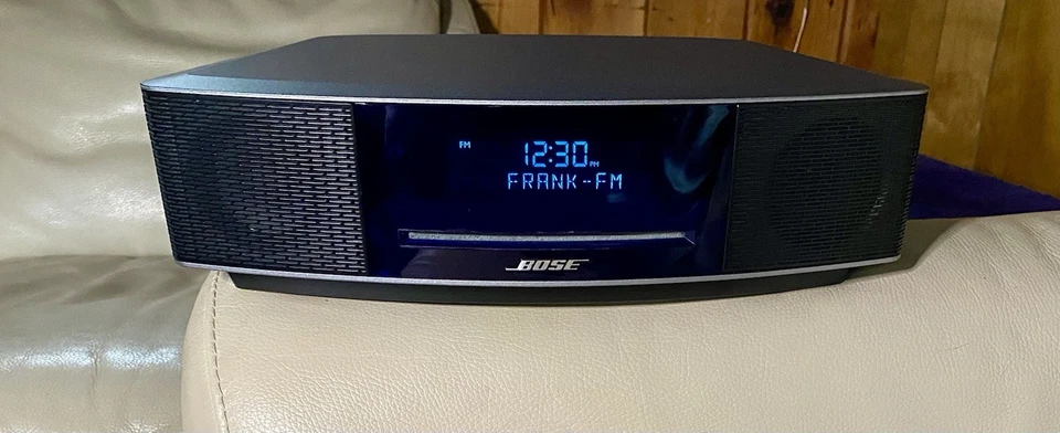 Bose Wave Music System IV CD Player AM/FM Radio 417788-WMS Titanium Silver/Parts - Image 4 of 4