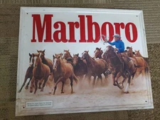 1984 The Marlboro Man Tin Advertising Sign  17.5" X 21.5" Philip Morris Tobacco