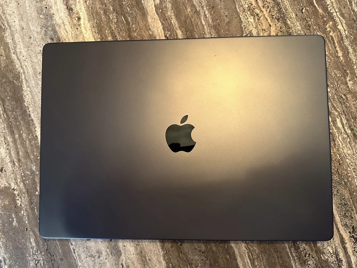 16インチ　MacBook pro M3Pro 36GB/1TB Amazon.com: Apple 2023 MacBook Pro with Apple M3 Max 16-inch