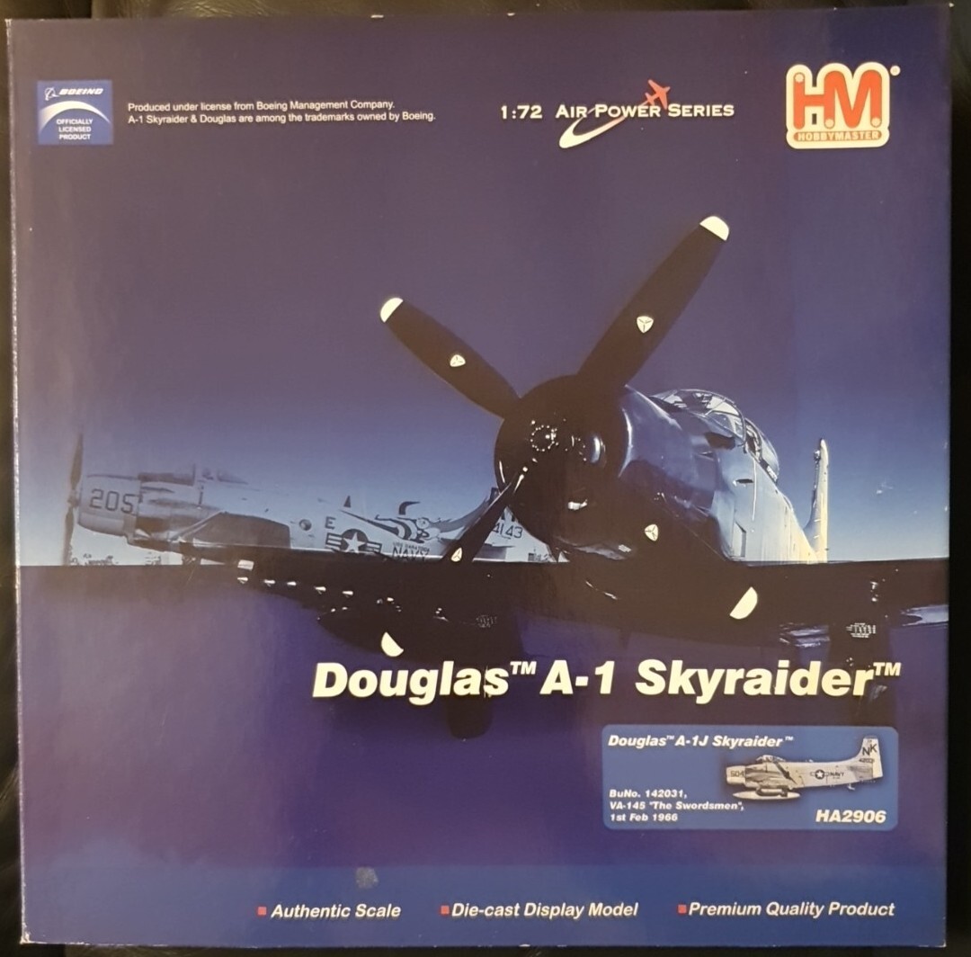 Hobbymaster Aviation Douglas A-1 Skyraider VA-145 ""The Swordsmen"" HA2906