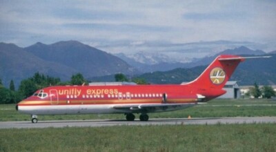 Unifly Express DC-9-15 I-TIAN @ Bergamo Orio Al Serio 1988 - postcard