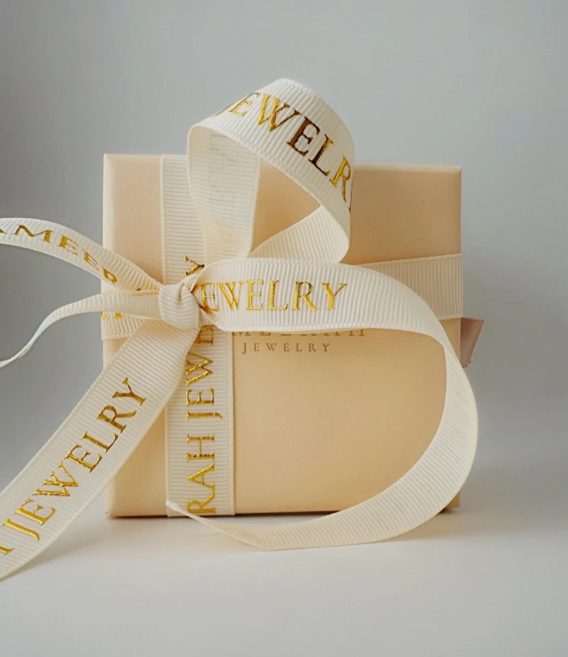 18K Solid Gold Huggies: Money Catcher Hoop Earrings (11mm) - Image 3 of 4