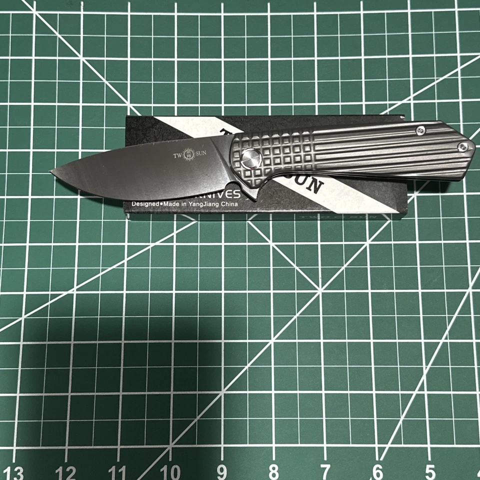 CUCHILLO PLEGABLE TWOSUN TS423 RARO HOJA D2 MANGO DE ACERO - ¡NUEVO EN CAJA!! Foto 3 de 4