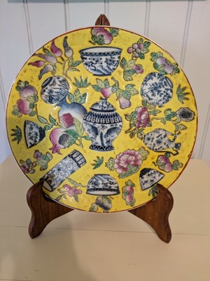 Three Hands Decorated 10 Inch Plate Made In China Plate only 