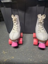 Chicago White-Pink Roller Skates Girls Size 2 - 2023
