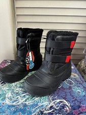 WONDER NATION GIRLS SNOW BOOTS, BLACK AND PINK, SIZE 2, SKID RESIST  TEMP RATED