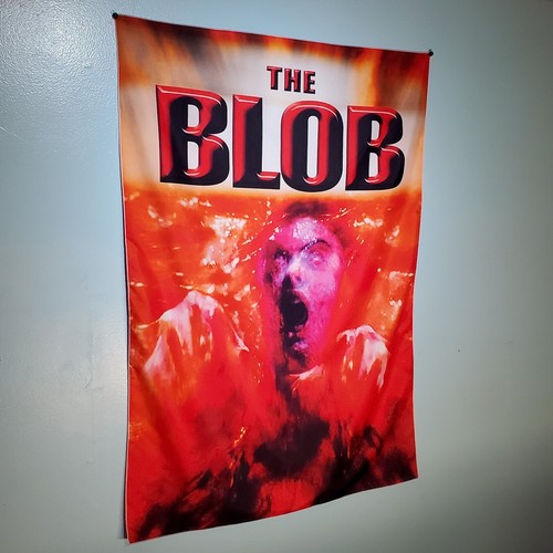 The Blob Horrorfilm Banner Stoff Poster 2x3 Fuß Wandteppich Wandfahne 80er VHS - Bild 2 von 6