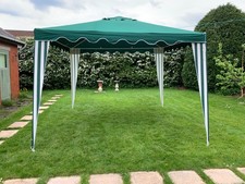 Gazebo 3m x 3m Green, Good Condition, Scalloped Trim edged White, Vented roof