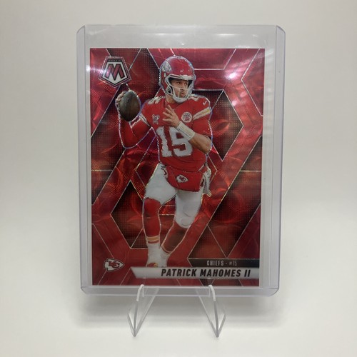 2025 Panini Mosaic - Patrick Mahomes II #200 Red Scope Prizm