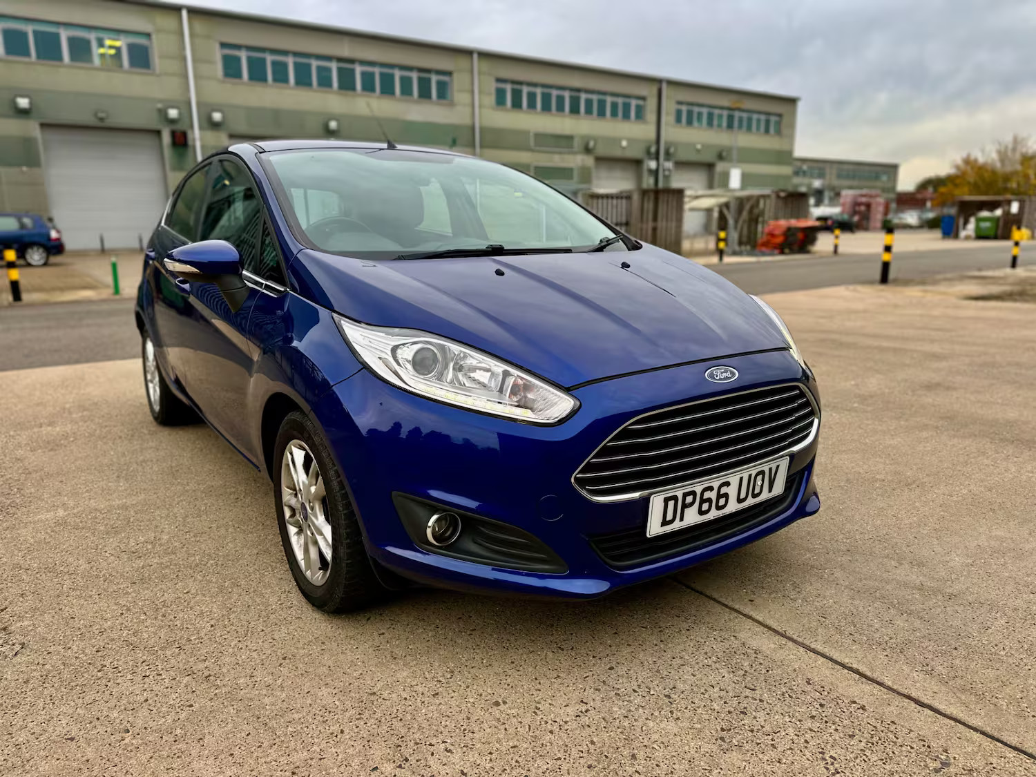 2016 Ford Fiesta, photograph 11
