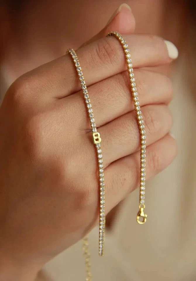 Gargantilha de tênis redonda simulada de diamante 6 quilates folheada a ouro amarelo 14k - Imagem 3 de 4